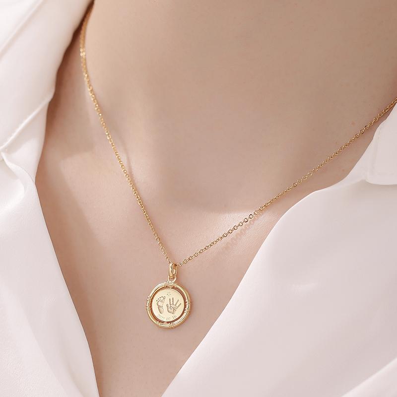 Custom Baby Fingerprint Pendant with Optional Engraving & Rotating in 18K Gold