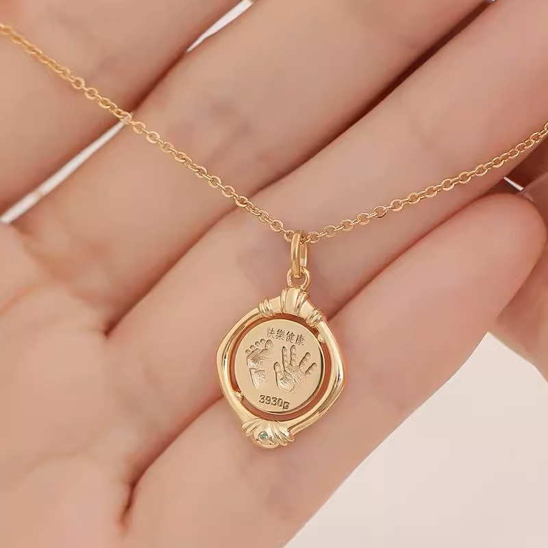 Custom Baby Fingerprint Pendant with Optional Engraving & Rotating in 18K Gold