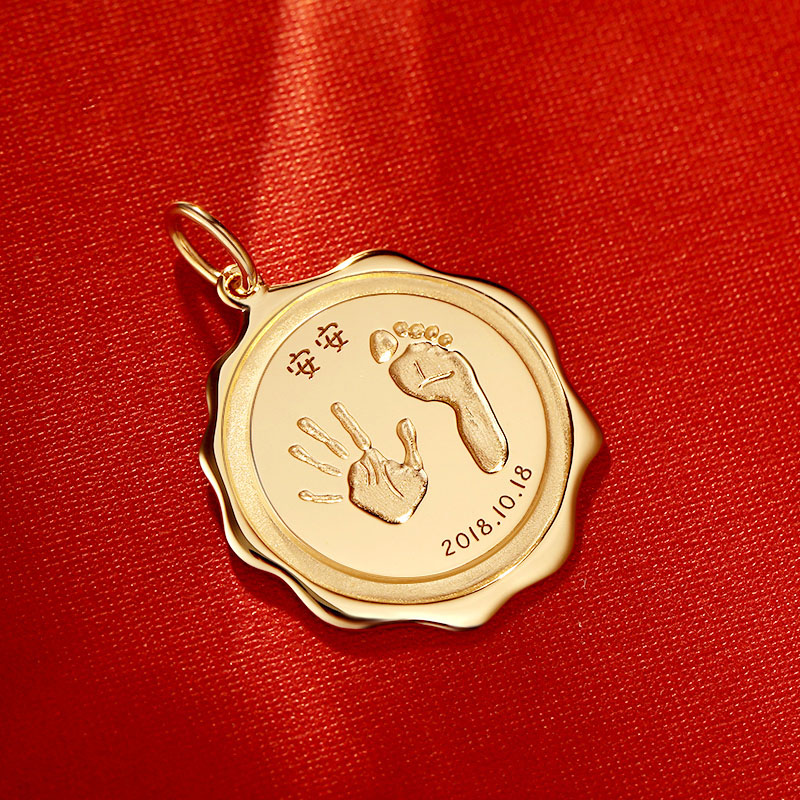 Custom Baby Fingerprint & Handprint & Footprint Pendant in 18K Gold - The Ultimate Personalized Keepsake