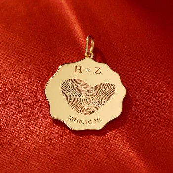 Custom Baby Fingerprint & Handprint & Footprint Pendant in 18K Gold - The Ultimate Personalized Keepsake